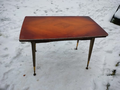 Zdjęcie oferty: Piękny stolik kawowy, rozkładany, lata 60-te, vint