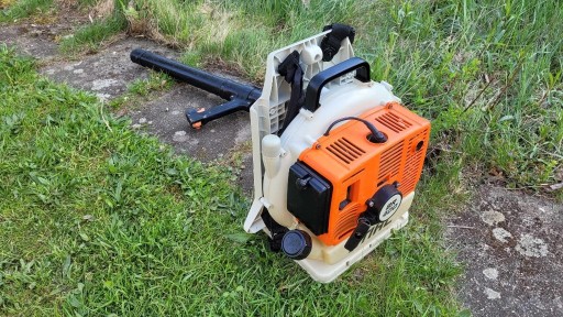 Zdjęcie oferty: Dmuchawa do liści, śniegu Stihl BR 400 