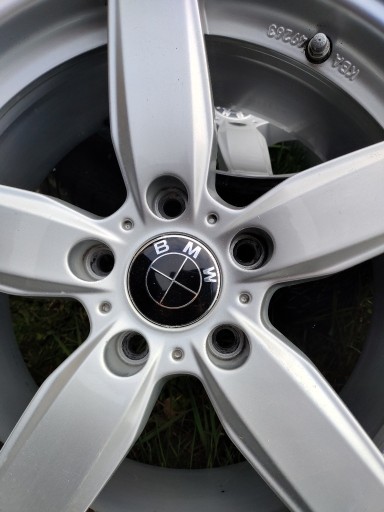 Zdjęcie oferty: Felgi aluminiowe dezent z oponami hankook 225/55/1