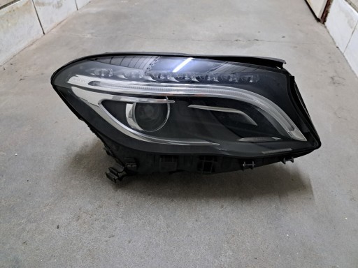Zdjęcie oferty: Lampa reflektor BI-XENON  Mercedes GLA W156 A1569061800