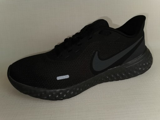Zdjęcie oferty: Nike Revolution r.37/24cm-Jak nowe!
