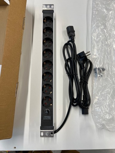 Zdjęcie oferty: Listwa złączy wtykowych do szafy serwerowej Digitus