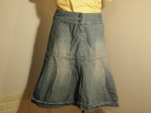 Zdjęcie oferty: Spódnica dżinsowa EDC by ESPRIT midi  rozmiar 36