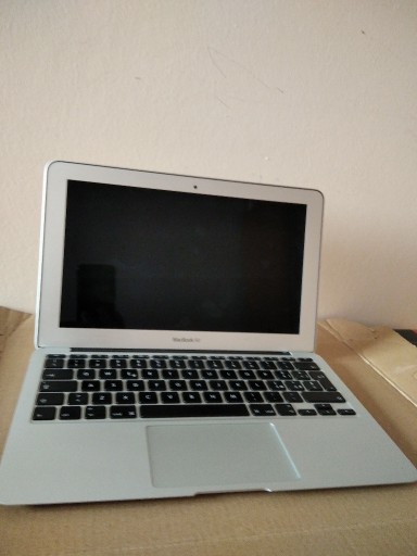 Zdjęcie oferty: APPLE MACBOOK AIR 4.1 i5 2x1.6GHz 11.6''