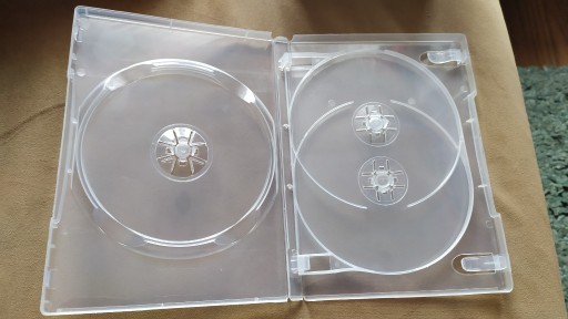 Zdjęcie oferty: Etui plastikowe 14 mm 3DVD TRAY Przeźr - 39 szt.