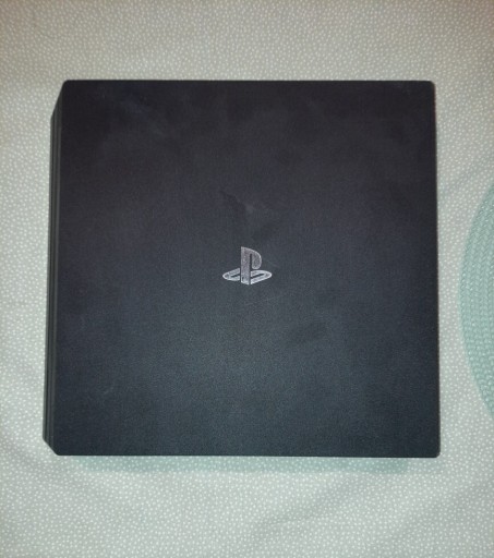Zdjęcie oferty: Konsola PlayStation 4