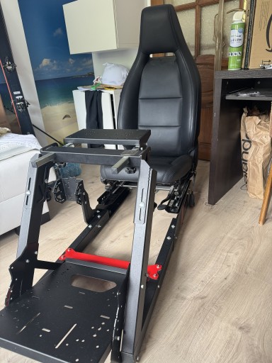 Stelaż kokpit stojak rig simracing Simetik K2 + Fotel skórzany z ...
