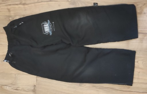 Zdjęcie oferty: Spodnie na sanki narty 134-140 cm 