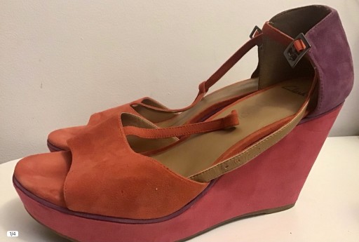 Zdjęcie oferty: Różowo - fioletowe - buty na koturnie Clanks