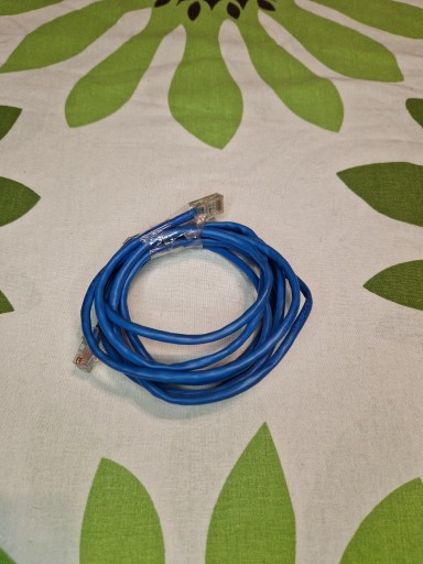 Zdjęcie oferty: Kabel do internetu 2,5 m