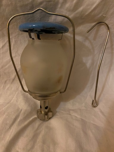 Zdjęcie oferty: Turystyczna gazowa lampa z 1979 roku