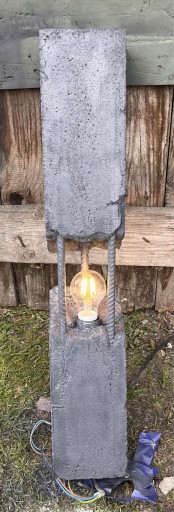 Zdjęcie oferty: Lampa betonowa jak z tiktok retro