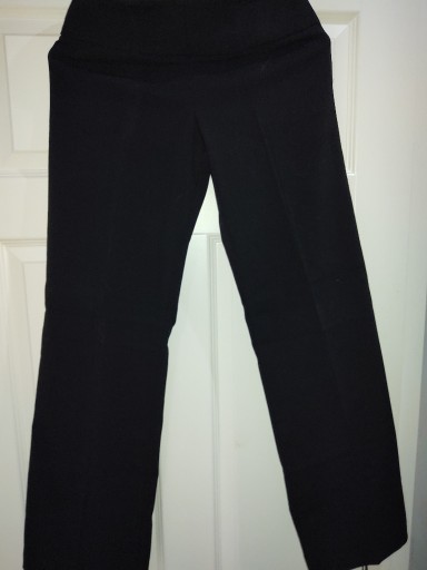 Zdjęcie oferty: Czarne klasyczne spodnie
