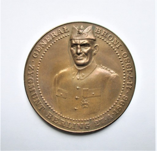 Zdjęcie oferty: Medal : General Broni Zygmunt Berling - Bitwa Pod 