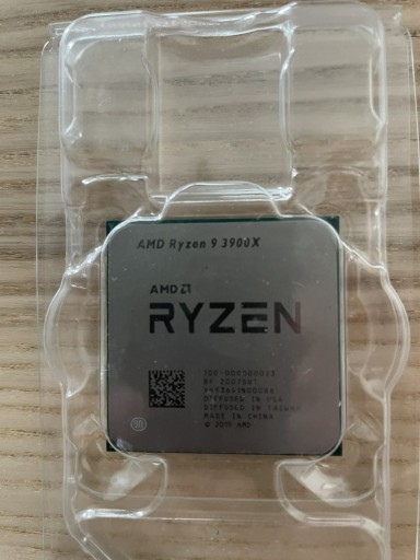 Zdjęcie oferty: Procesor AMD RYZEN 9 3900X