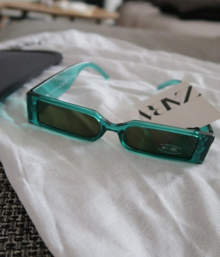 Zdjęcie oferty: Zara okulary przeciwsłoneczne filtr prostokątne 