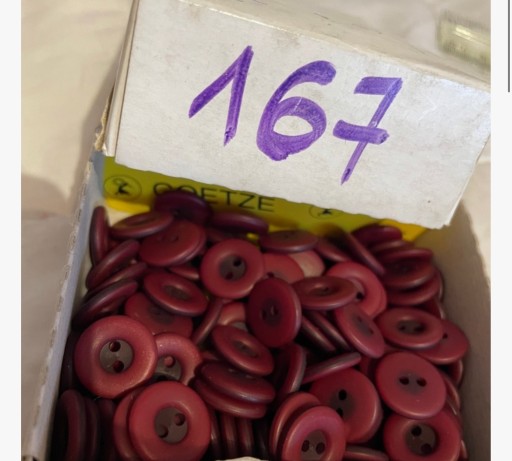 Zdjęcie oferty: 167 guziki róż bordo małe 10 sztuk