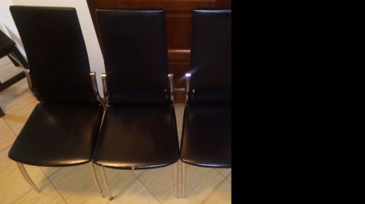 Zdjęcie oferty: 4 krzesła