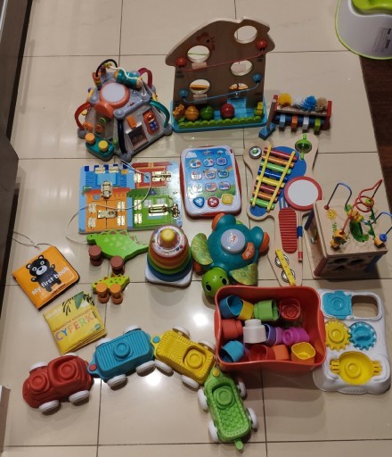 Zdjęcie oferty: Zestaw zabawek Fisher price clementoni drewniane 