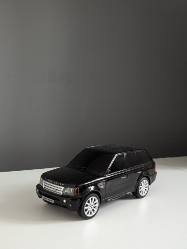 Zdjęcie oferty: Samochód zdalnie sterowany Range Rover