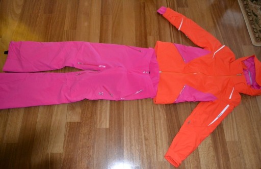 Zdjęcie oferty: Kurtka i Spodnie narciarskie Spyder, różowy.