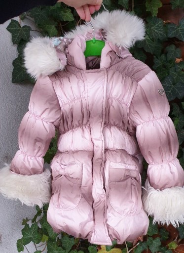 Zdjęcie oferty: Piękna ciepła kurteczka płaszczyk Pampolina