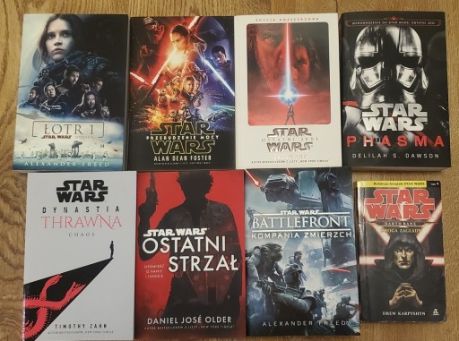 Zdjęcie oferty: STAR WARS ZESTAW 8 KSIĄŻEK 