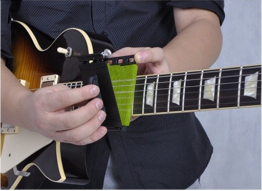 Zdjęcie oferty: Urządzenie do konserwacji czyszczenia strun gitary