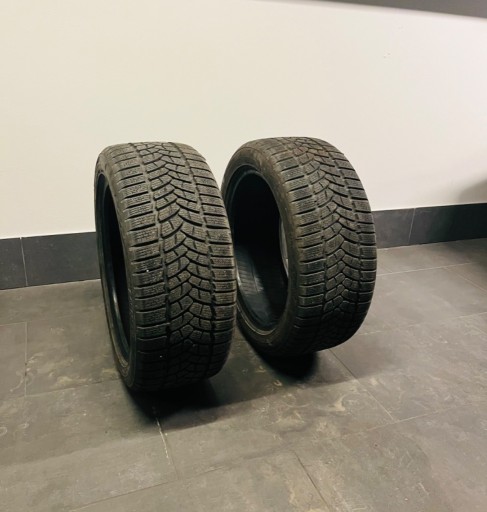 Zdjęcie oferty: Dwie opony zimowe Firestone Winterhawk 3 245/45/18