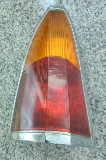 Zdjęcie oferty: Ford Taunus P5 - lampa tylna - lewa 