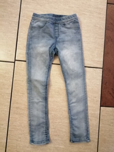 Zdjęcie oferty: jasne spodnie dżinsowe H&M HM 122 niebieskie jeans