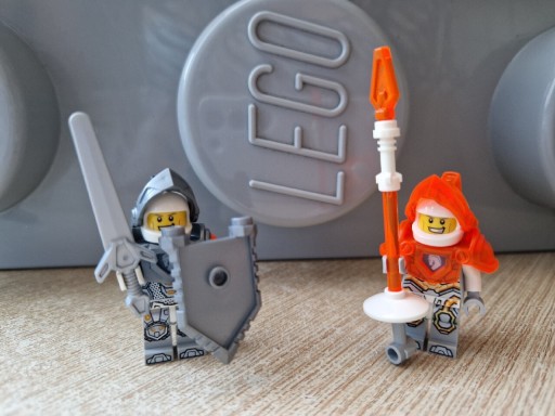 Zdjęcie oferty: Lego Nexo Knights 2 minifigurki