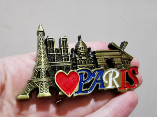Zdjęcie oferty: Metalowy magnes na lodówkę 3D Francja Paryż
