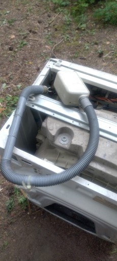 Zdjęcie oferty: Whirlpool AWSP6321P Zbiornik wody węża odpływowego