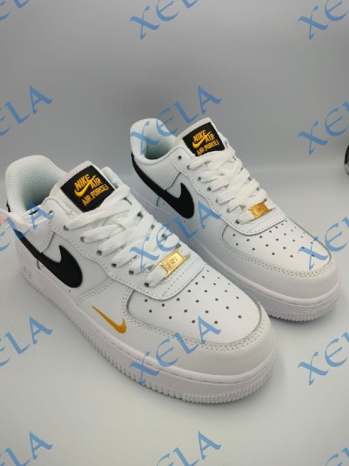 Zdjęcie oferty: Wyprzedaz Nike Air Force 1 r.37+skarpetki Gratis 