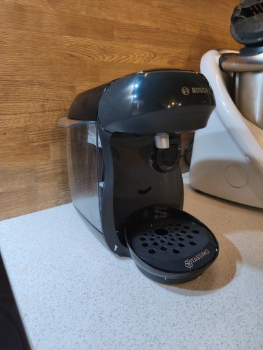 Zdjęcie oferty: Ekspres na kapsułki Bosch Tassimo Style TAS1102- USZKODZONY