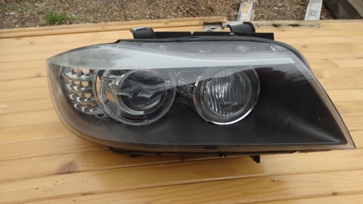 Zdjęcie oferty: lampa bmw e90 e91 xenon skrętny lift lci 72025090