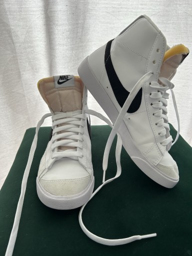 Zdjęcie oferty: Buty Nike Damskie