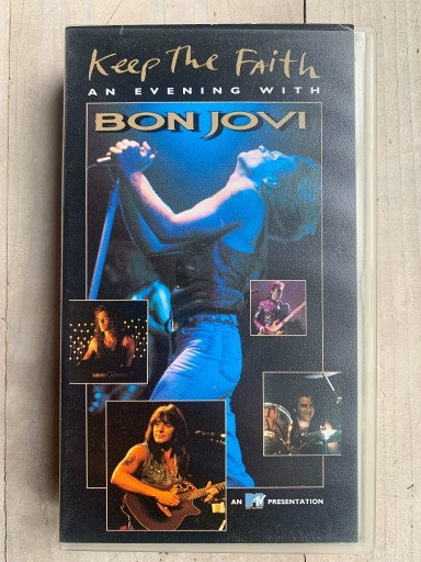 Zdjęcie oferty: Bon Jovi Keep The Faith koncert VHS