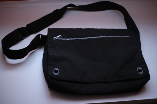Zdjęcie oferty: Czarna torba na ramię IKEA laptop pokrowiec