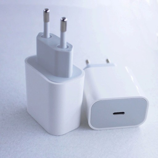 Zdjęcie oferty: Szybka  ładowarka, adapter-kostka 20W, USB-C, nowa