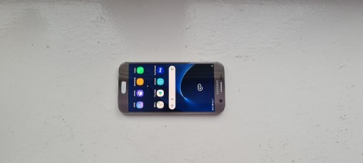 Zdjęcie oferty: Samsung Galaxy S7 Złoty