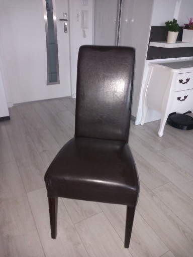 Zdjęcie oferty: Krzesła do salonu