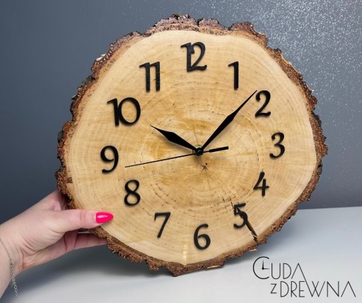 Zdjęcie oferty: Zegar z drewna - dąb bez kory 30 cm HIT!