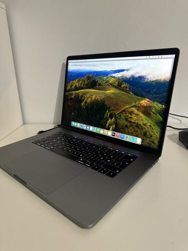 Zdjęcie oferty: MacBook Pro 15” i7 16/512 GB A1990 2018 r