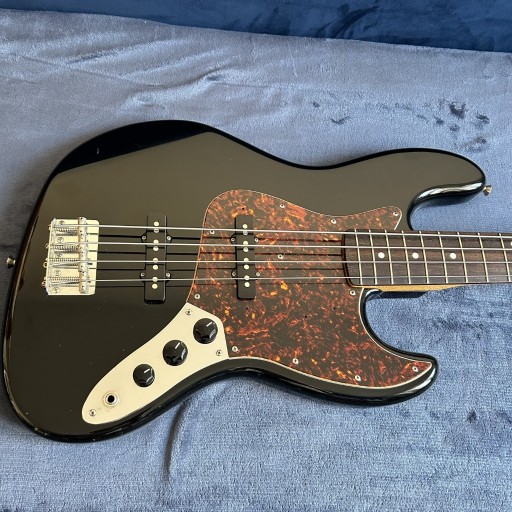 Zdjęcie oferty: Tokai Jazz Bass - Made in Japan - gitara basowa