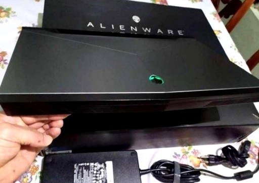 Zdjęcie oferty: Alienware 17-R4
