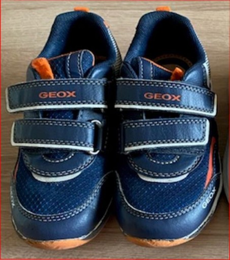 Zdjęcie oferty: Buty dziecięce Adidasy GEOX. Rozmiar 27.