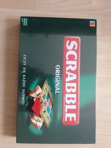 Zdjęcie oferty: Scrabble 2005 rok nowe w folii