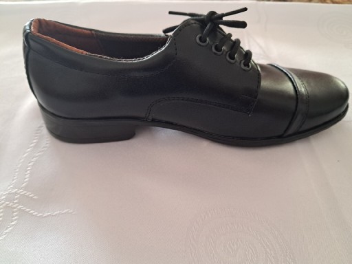 Zdjęcie oferty: BUTY CHŁOPIĘCE KOMUNIJNE CZARNE ROZMIAR 38